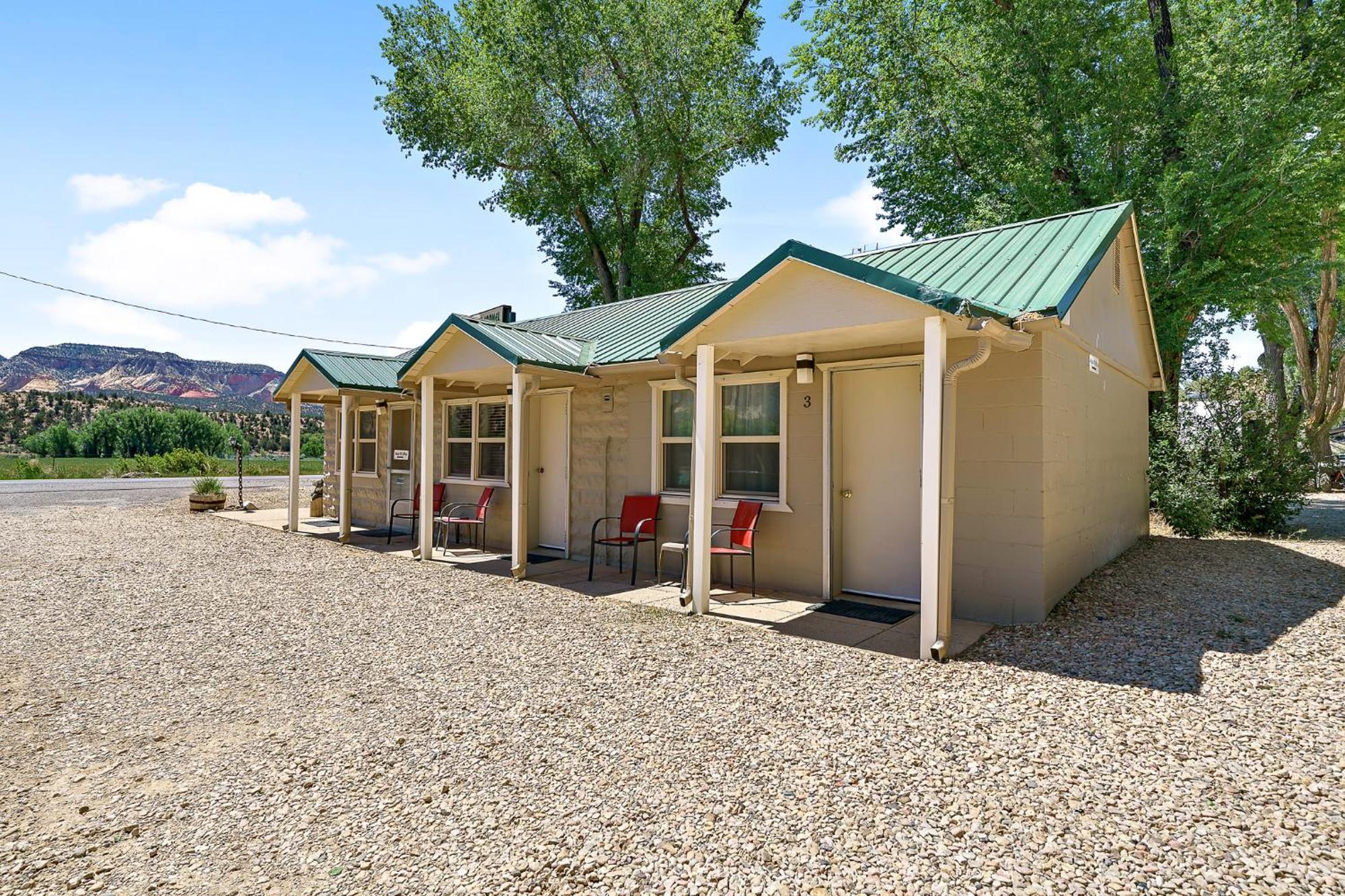 Mount Carmel Motel & Rv Near Zion Np Bryce Room Zewnętrze zdjęcie